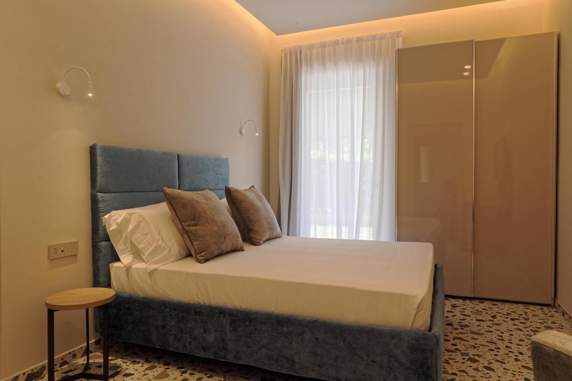 Elegance Riccione Aparthotel Exterior photo